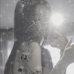 Meet your Posher, Eve